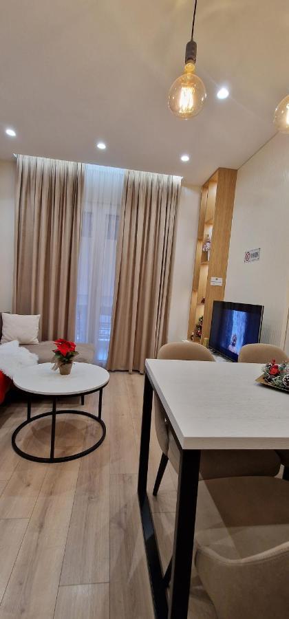 Arkle Apartment 1 Tirana Extérieur photo